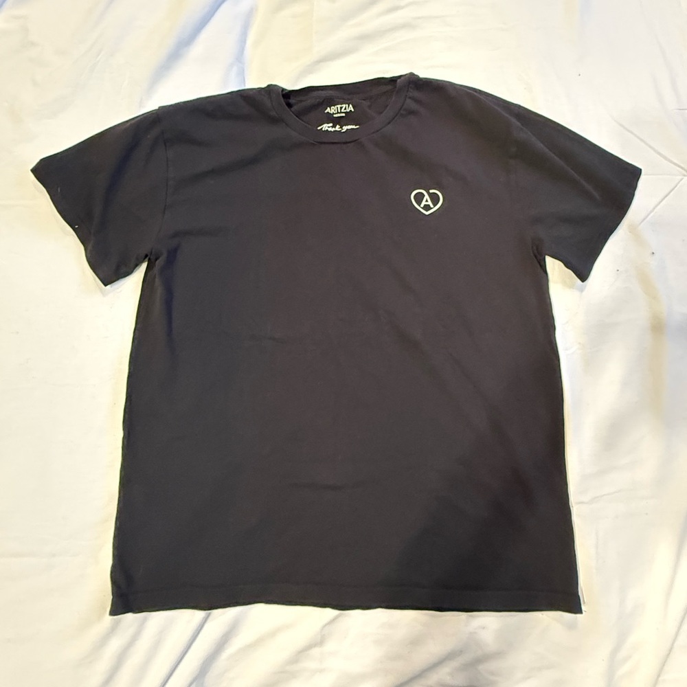Aritzia Black Tee with Heart Logo #675